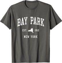 Bay Park New York NY T-Shirt Vintage Athletic Sports Design Tee