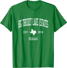 Big Thicket Lake Estates Texas TX T-Shirt Vintage Athletic Sports Design Tee